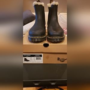 Dr Marten Leonore black boots